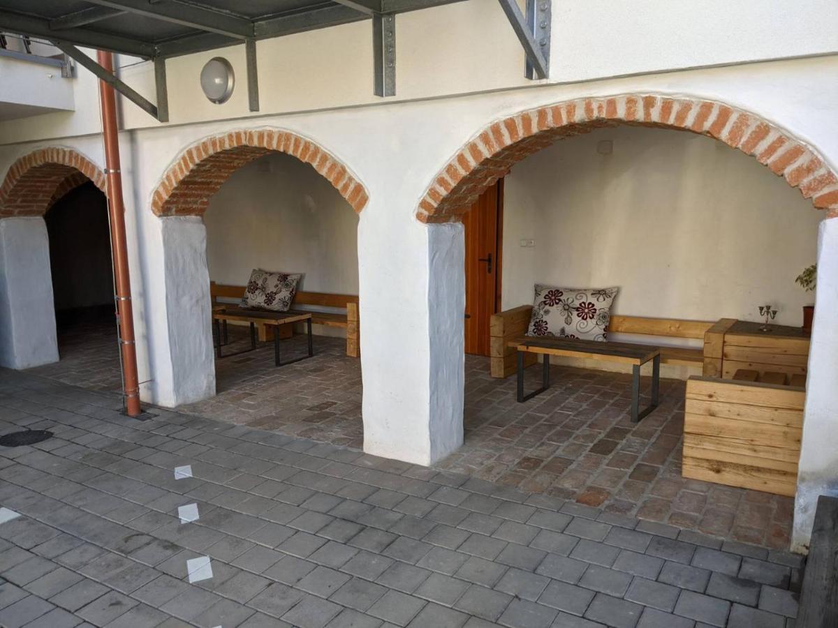Rv Apartman Mikulov Dış mekan fotoğraf